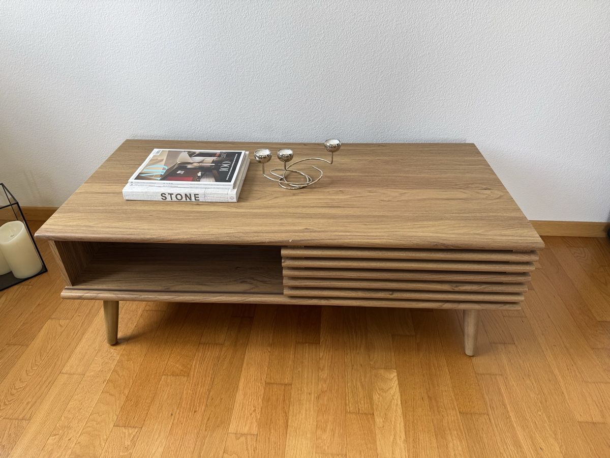 Tavoli: Couchtisch mit Stauraum, Eichen-Finish – Usato da Zürich venduto da cipir 1
