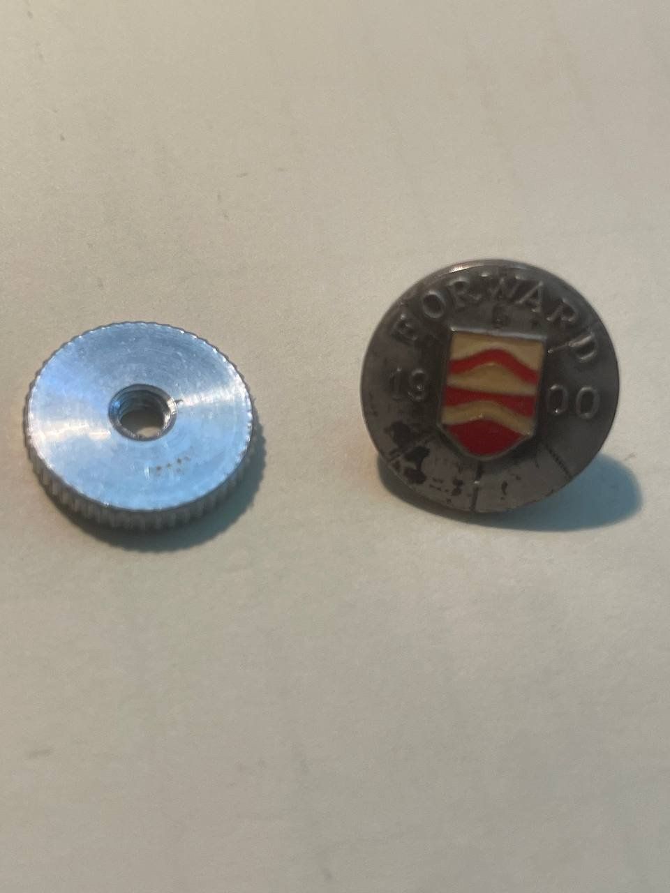 Plaquettes & Badges: 116. FC Forward Morges – D'occasion à Luzern par Irek