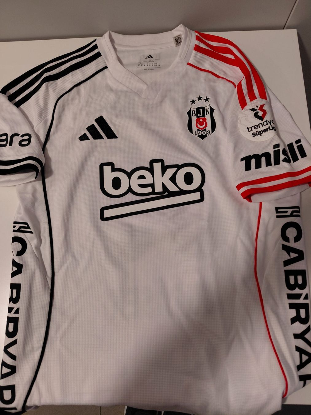 Canottiere & Pantaloni: Matchworn Trikot Besiktas Istanbul – Usato da Roggwil BE venduto da Schlifer01 1