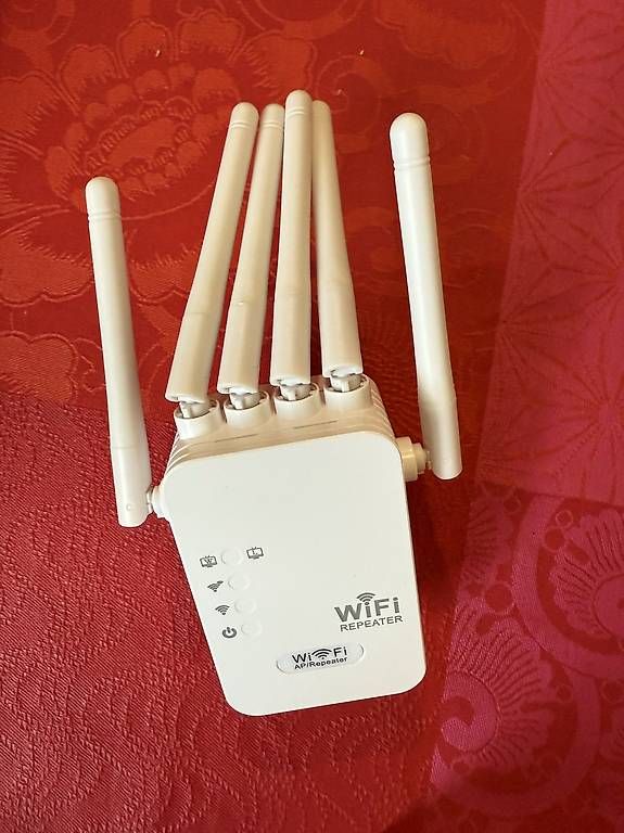 WiFi: Repeater wifi – D'occasion à Küsnacht ZH par CRev