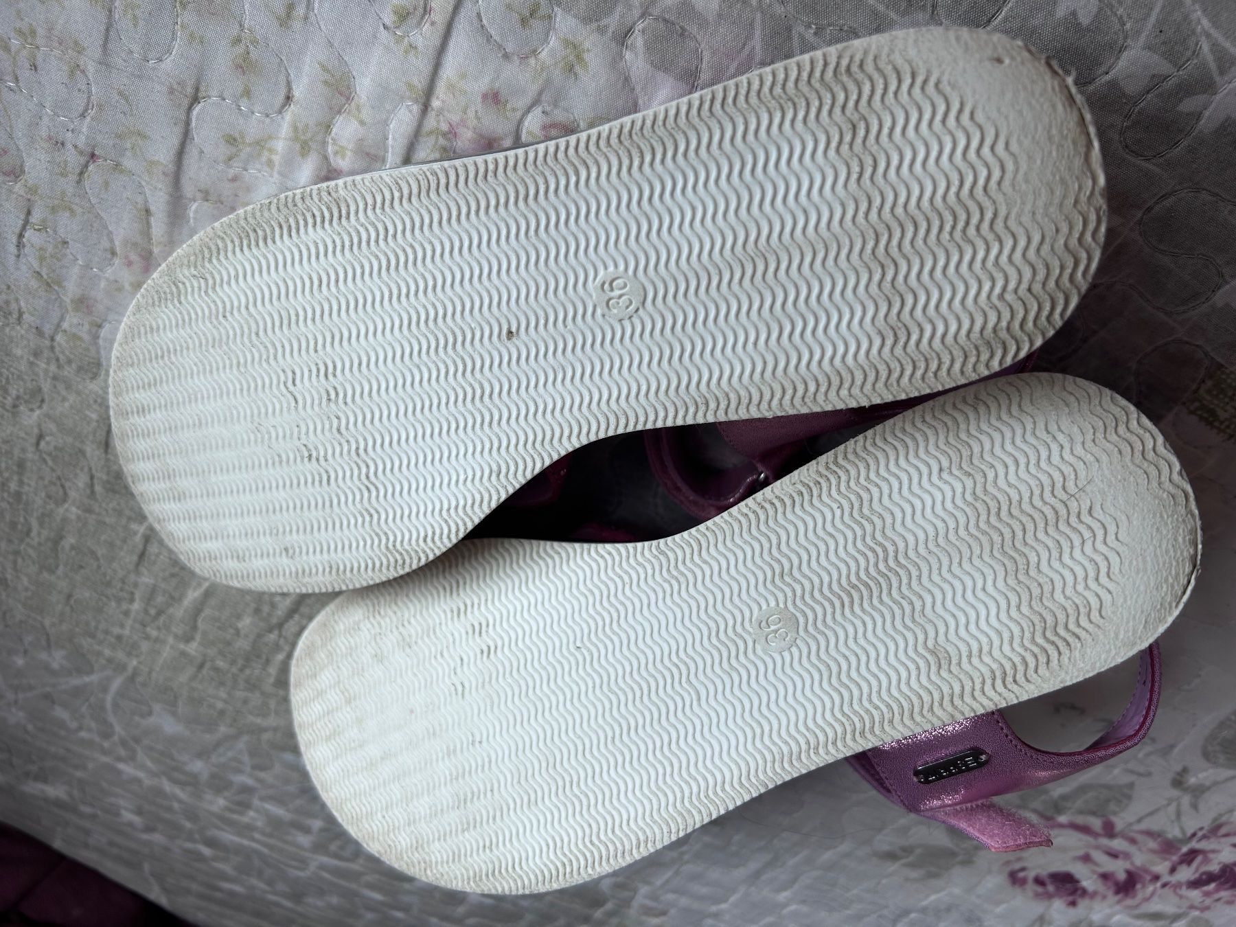 Esprit Scarpe per ragazze: Esprit Sandaletten Mädchen Grösse 36 – Usato da Urdorf venduto da sve_8yvj 2