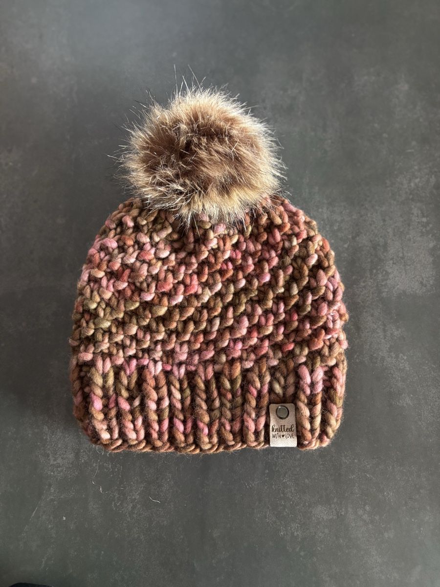 Copricapi, berretti & cappellini: Bonnet neuf - pièce unique – Nuovo e nell'imballaggio originale da Randogne venduto da BonnieG