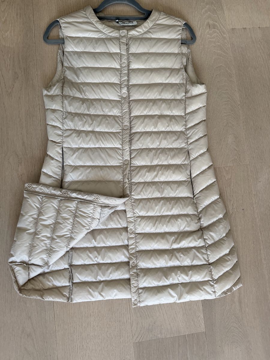 Max Mara Gilets: Intrend Lightweight Pure 100 gr Down Long Vest – D'occasion à Lugano par fer_ckb9 5