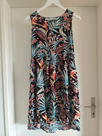 luftiges Kleid von Komodo Gr. 1 (36), 100% Rayon