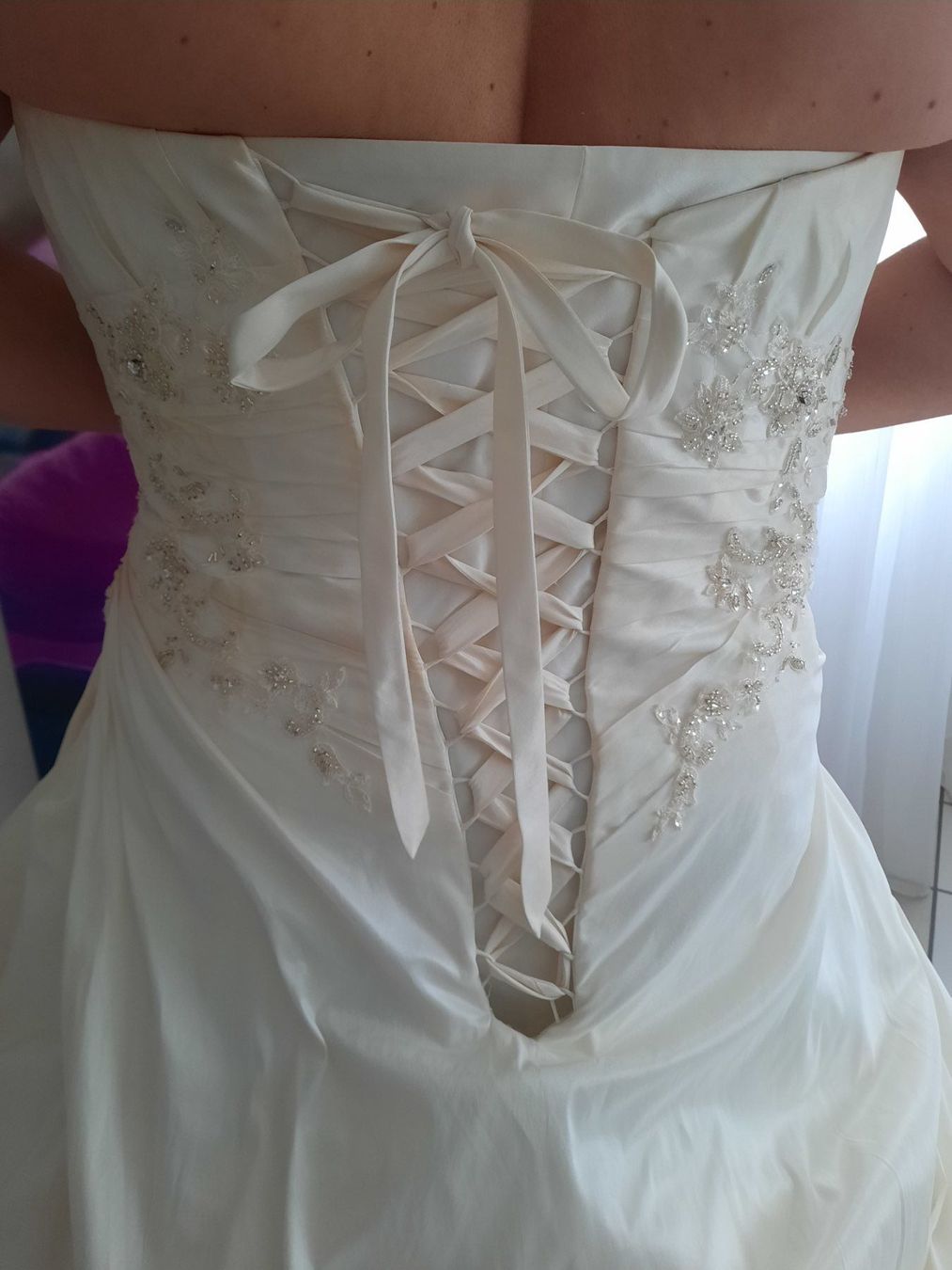 Vestiti: Damen Hochzeitskleid, cremefarben, Gr. 50 – Usato da Sisseln AG venduto da Tropea4334 2