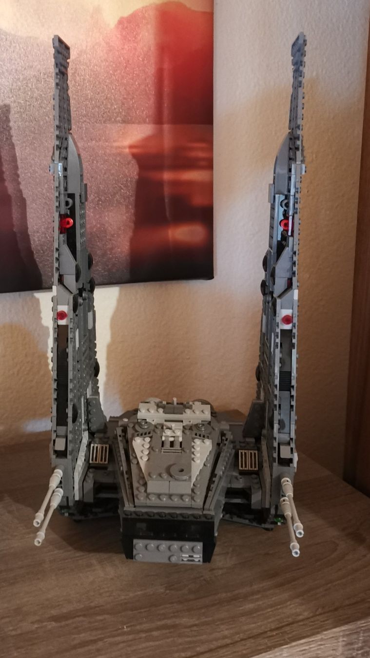 Lego Giocattoli: Lego Star Wars Kylo Ren's Shuttle 75104 – Usato da Wangen b. Olten venduto da Jael1984 1