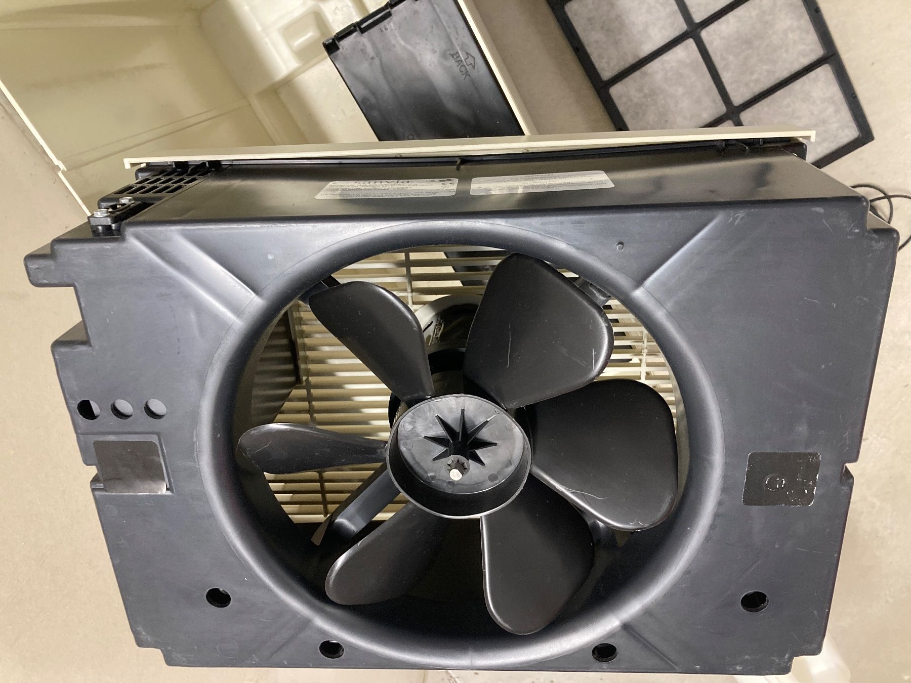 Umidificatori d'aria: Luftbefeuchter bis 40L pro Tag – Usato da Binningen venduto da 3zoepfli 1