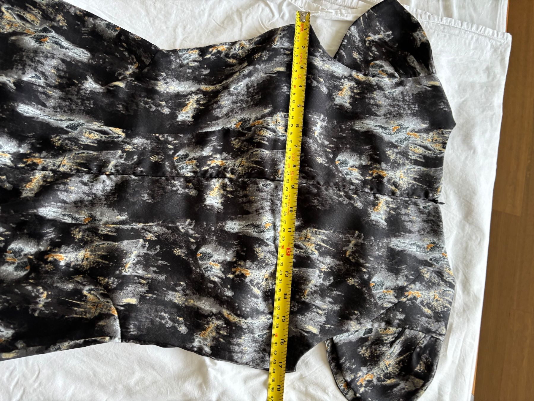 Vestiti: Grey mini dress, Size M, New – Nuovo (secondo la descrizione) da Zürich venduto da ewat 6