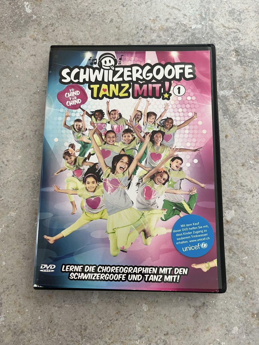 Tutti i DVDs: Schwiizergoofe Tanz mit DVD – Usato da Steinmaur venduto da DonPoleone