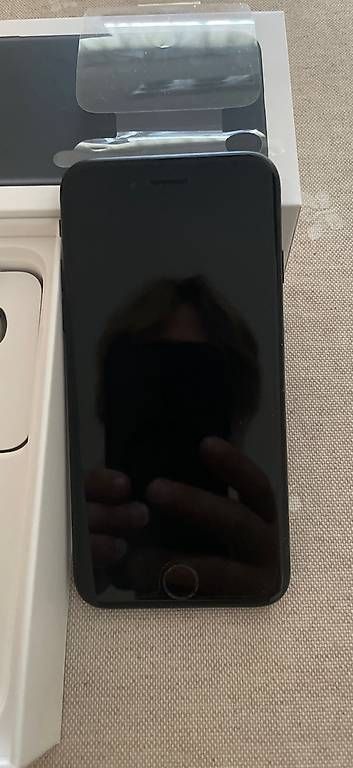 Apple Telefoni cellulari / Smartphones: iPhone 7 – Usato da Agno venduto da uni_jgq5 1