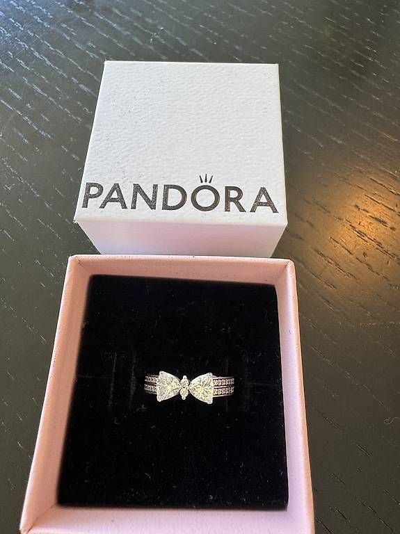 Pandora Ringe: Pandora Bow Ring Silber – Gebraucht aus Jonen von victoria0206 3