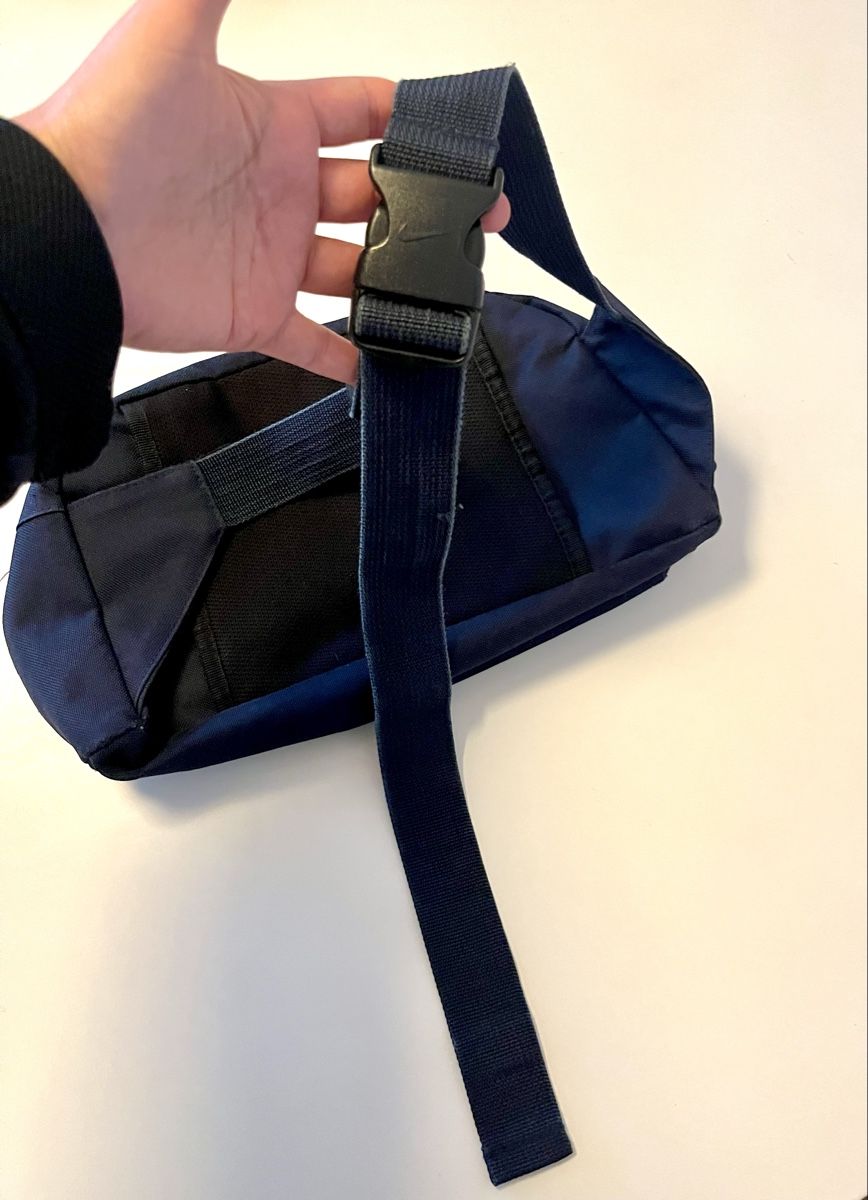 Nike Zaini: NIKE TASCHE / RUCKSACK VINTAGE – Usato da Basel venduto da JJ.Elena 4