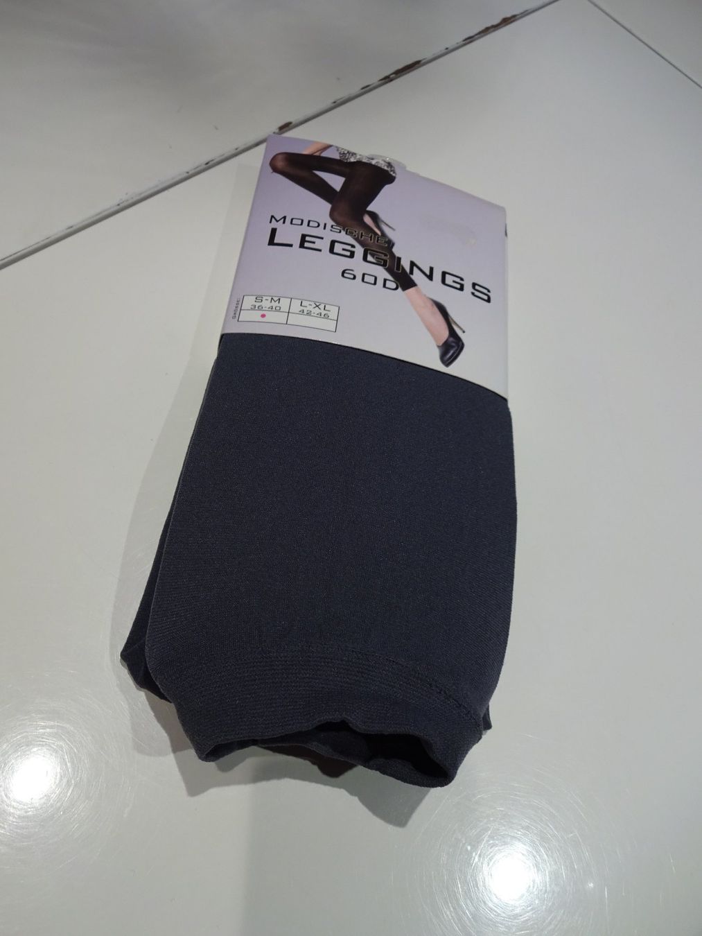 Leggings: Modische Leggins/Stretch – Neuf avec emballage d'origine à Rothrist par Mistery1
