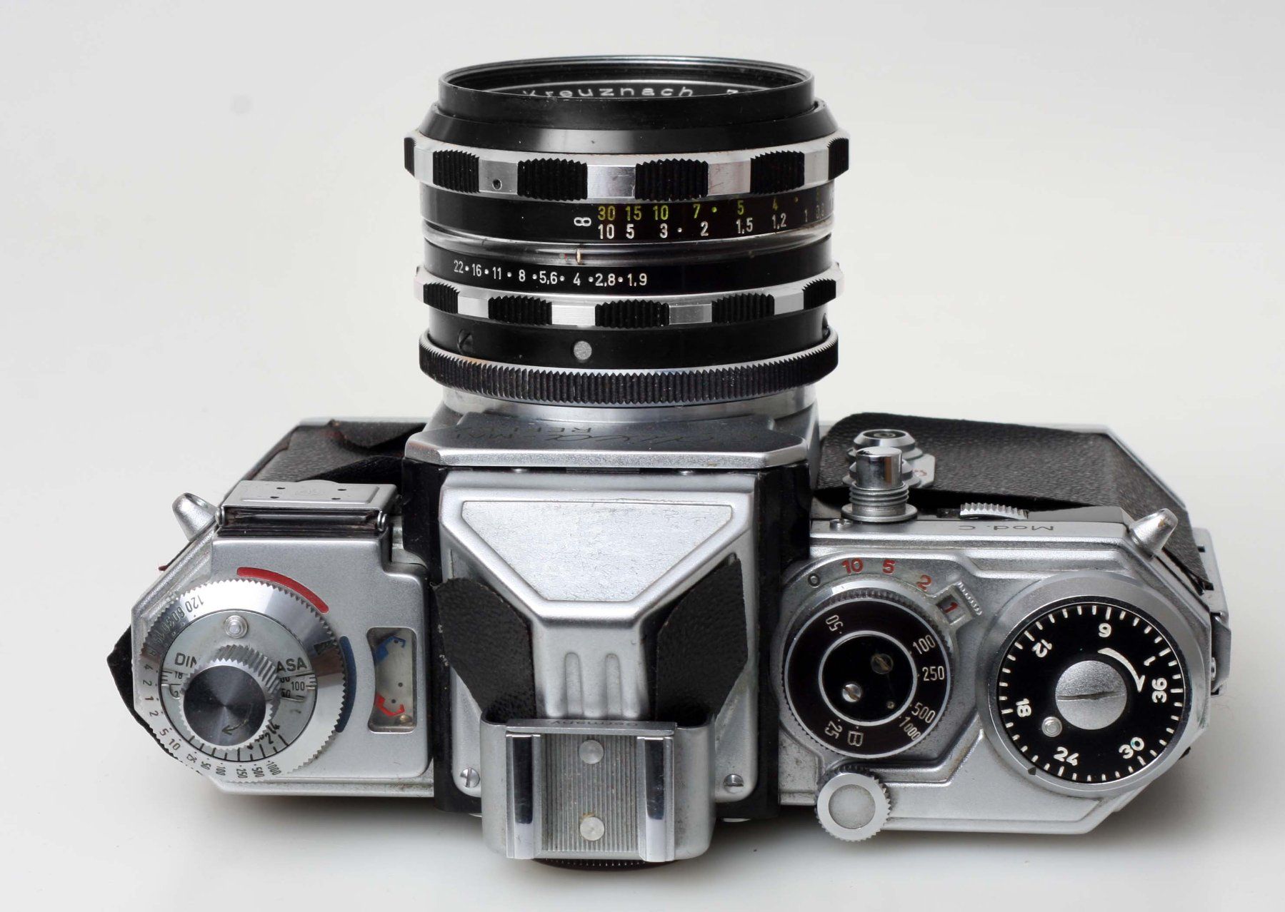 Edixa Kamera: Edixa-Mat Reflex Mod. C, Objektiv Edixa-Xenon 1:1,9/50mm!! – Gebraucht aus Jona von  1
