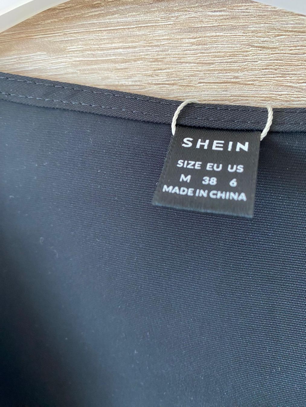 Shein Camicette: Blouse noire – Nuovo (secondo la descrizione) da Montreux venduto da Izapechee 6