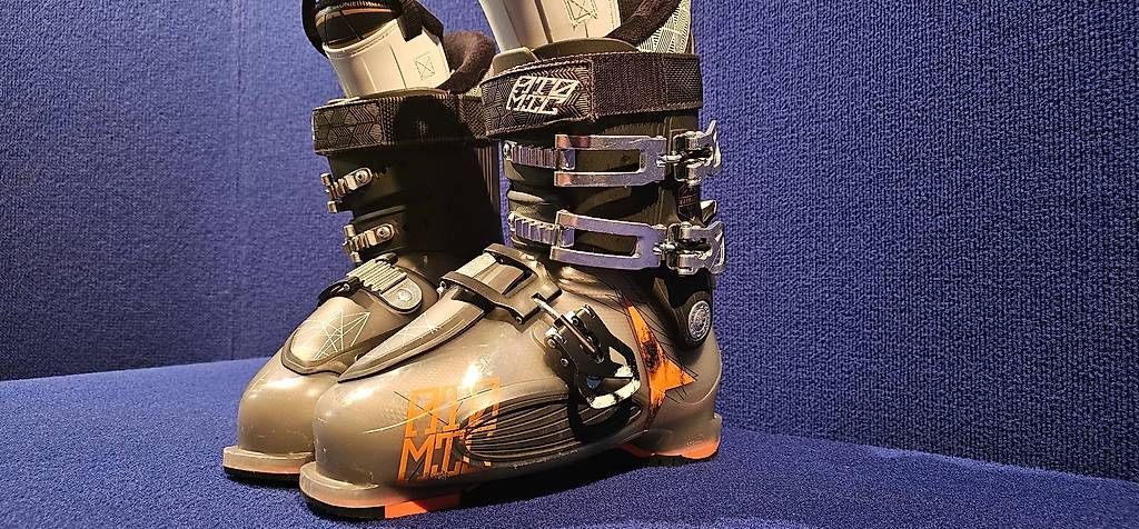 Atomic Scarpe da uomo: Skischuhe 26.0 - 26.5 – Usato da Ringgenberg BE venduto da Yamaha1989 1