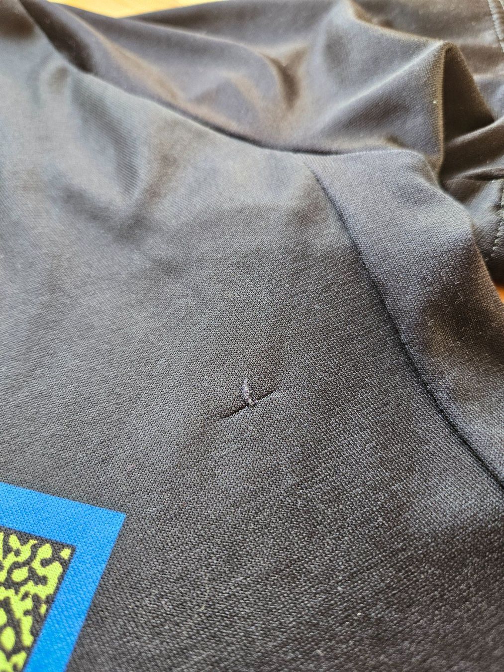 Leibchen & Hosen: Radtrikot Blacky vintage Grösse XL Velo Fahrrad Trikot – Gebraucht aus Hägglingen von United-Village-Trade 8