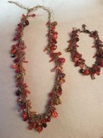 Kette und Armband mit Glasperlen