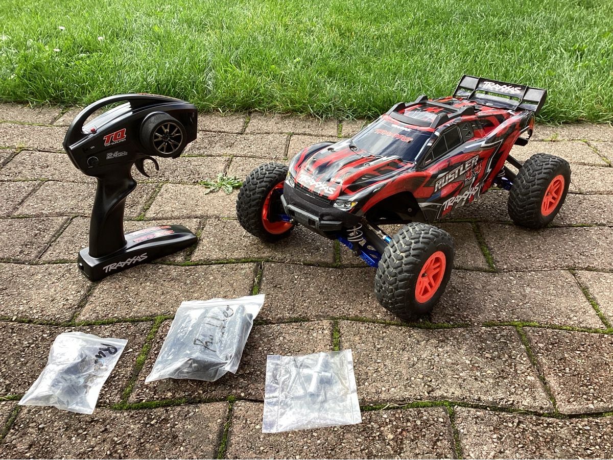 Traxxas Modellismo RC: Traxxas Rustler 4x4 – Usato da Abtwil SG venduto da Cougar80