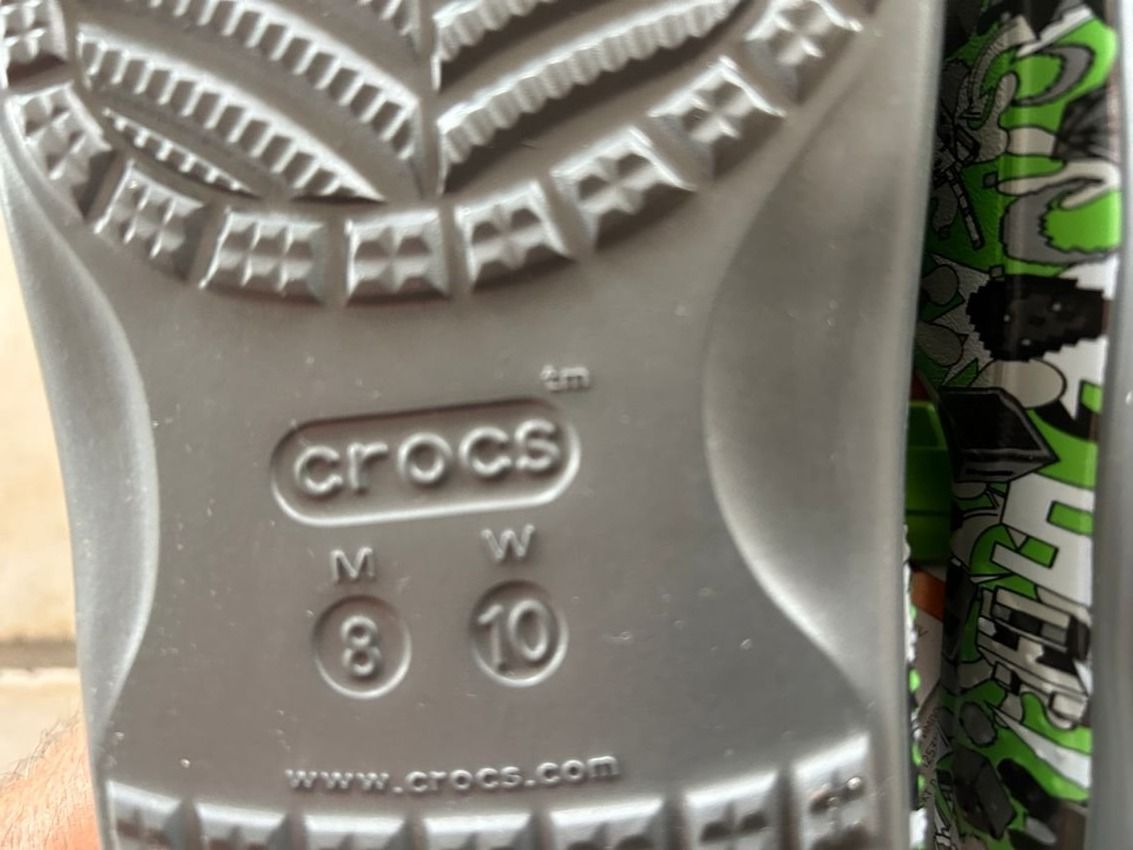 Crocs Scarpe da uomo: Crocs Schuhe Classic Flip Minecraft Slide Grösse 41-42 – Nuovo e nell'imballaggio originale da Beatenberg venduto da nonnkari 2