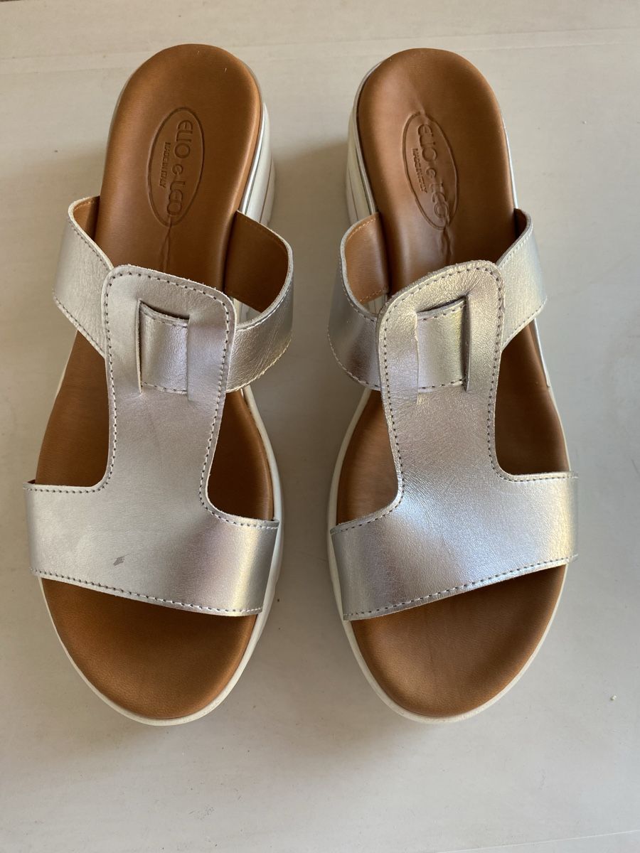 Scarpe da donna: Mules NEUVES argentées – Nuovo (secondo la descrizione) da Veyrier venduto da nop 1