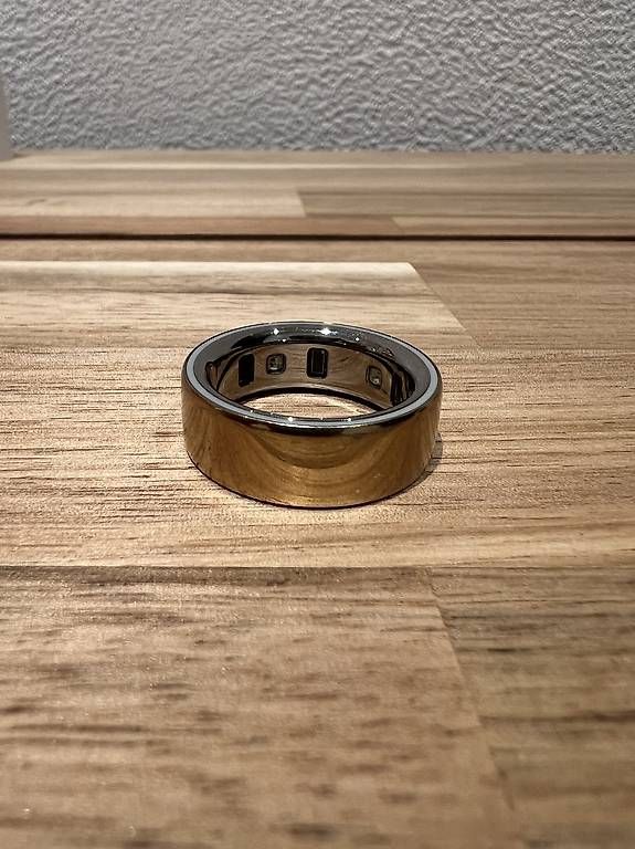 Ringe: Oura Ring Gen 4 gold Grösse 9 – Gebraucht aus Sevelen von ale_v29l 2