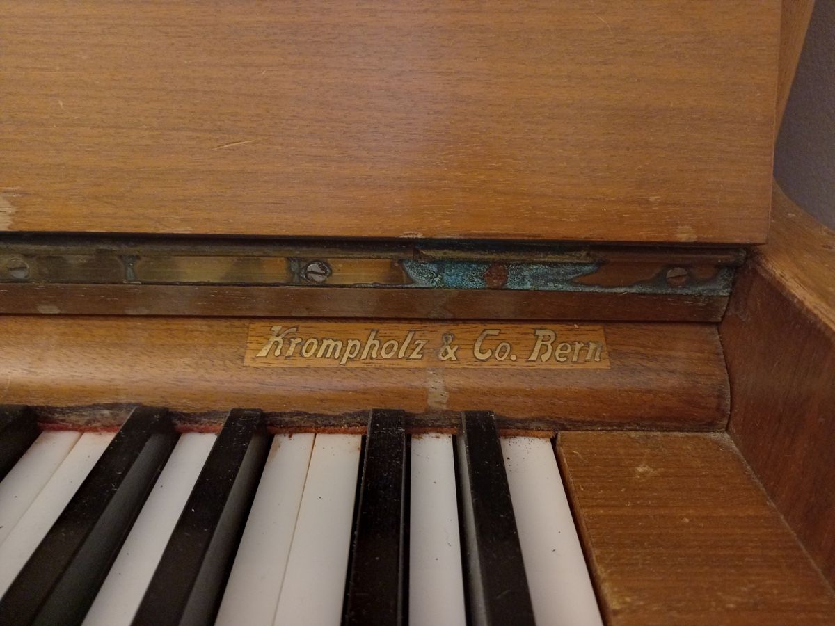 Strumenti musicali: Klavier SABEL von Krompholz und co. Bern GRATIS – Difettoso da Thun venduto da mar_6vkg 5