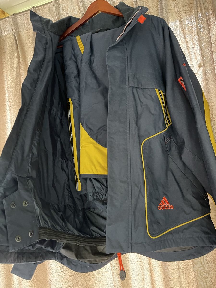 Adidas Vestes: Adidas Super Giacca  uomo-XL-ideale per Sciare – Neuf (Voir description) à Gordevio par LanaZimm 3