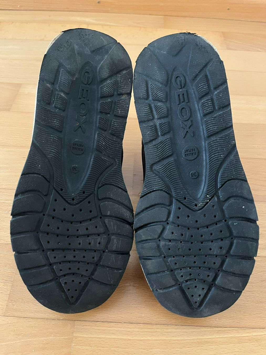 Geox Schuhe für Jungen: Übergangsschuhe von Geox Grösse 36 – Gebraucht aus Muttenz von Juvenile33 5