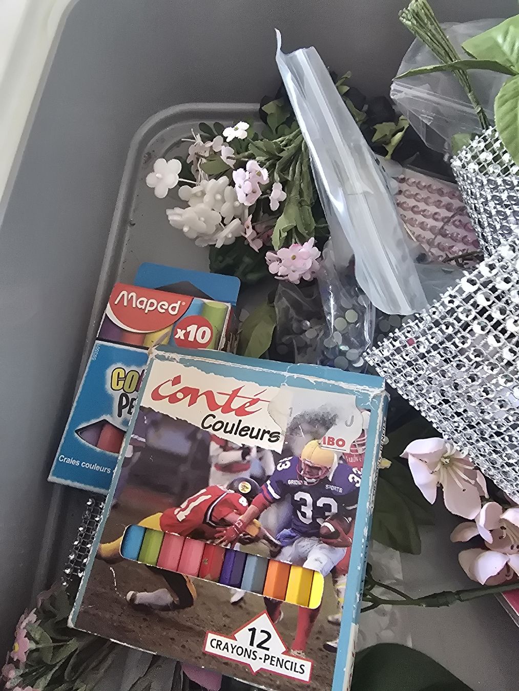 Kit bricolage: Bastelmaterial Set mit Box diverse Artikel gebraucht – Usato da Egerkingen venduto da sirod05 4