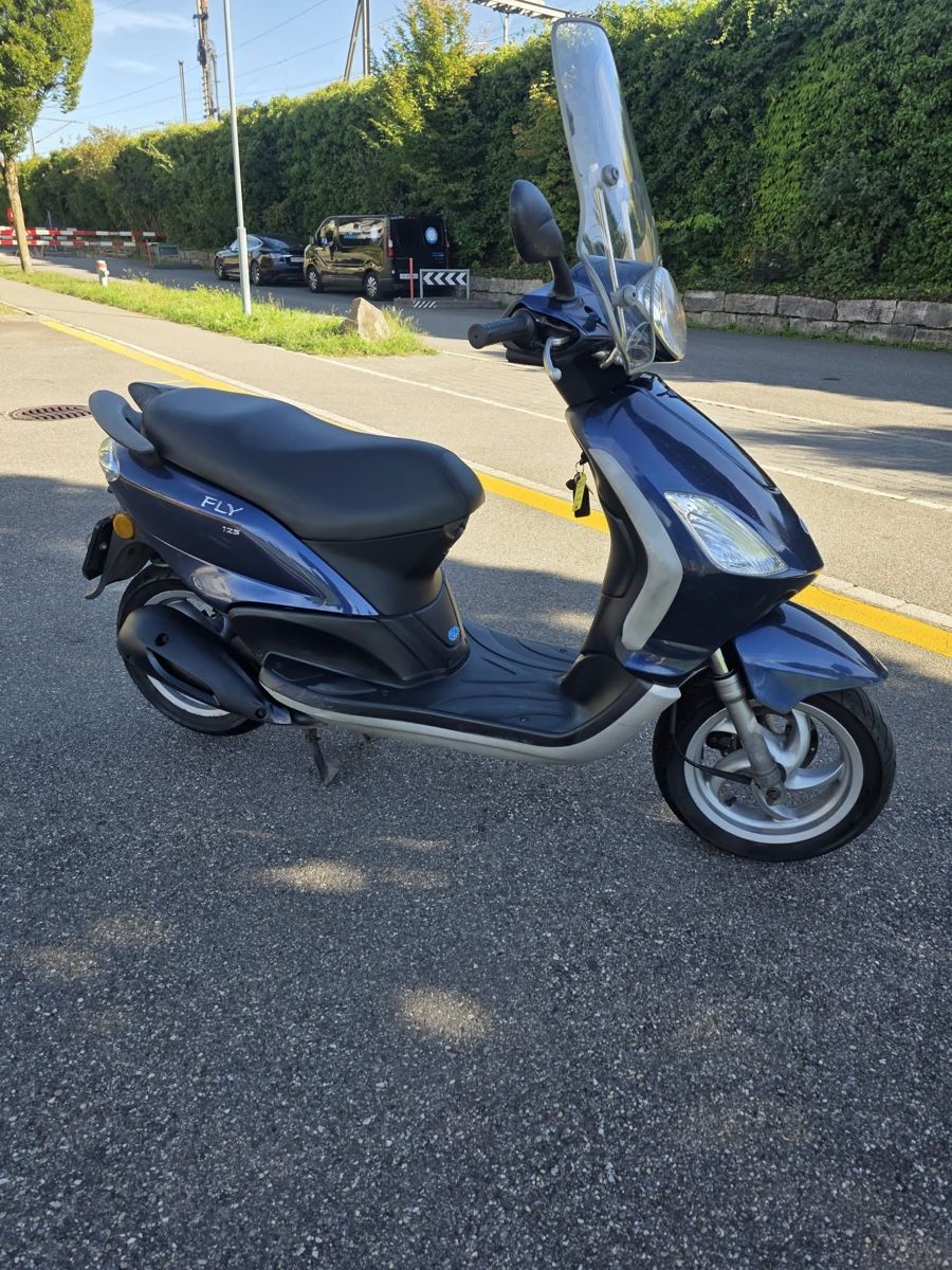 Piaggio Scooter: PIAGGIO FLY 125 CC – Usato da Winterthur venduto da Fabio_46 1