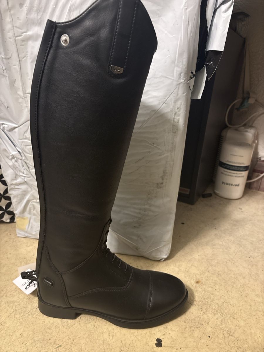 Chaussures femmes: Reitstiefel – Neuf avec emballage d'origine à Binningen par sarah0140