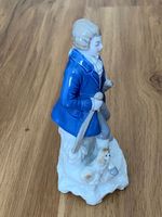 Porzellanfigur GDR 18 cm