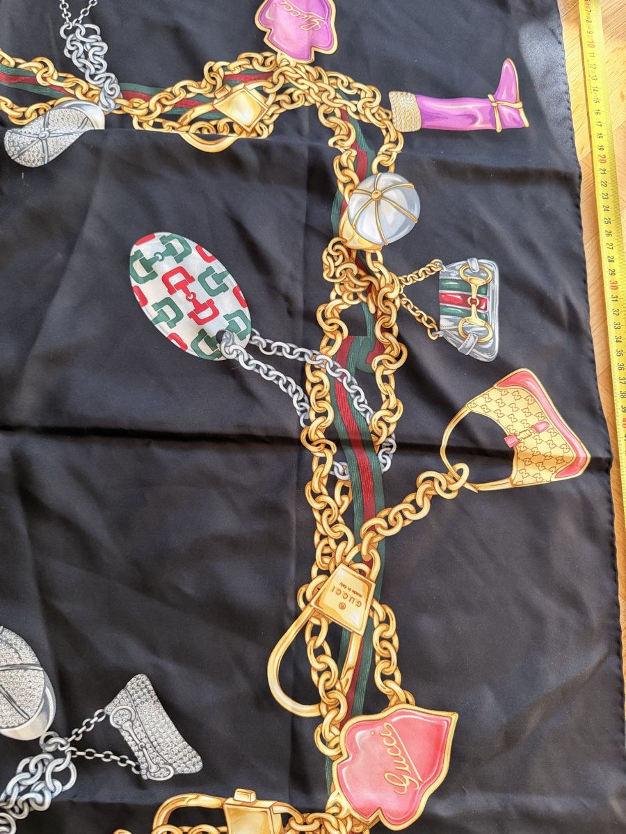 Gucci Foulards, Tücher & Schals: Gucci Halstuch – Gebraucht aus Zumikon von timmy15 3