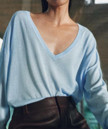 FEINSTRICKPULLOVER MIT V-AUSSCHNITT neu 