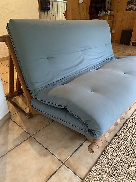 Sofas: Futon Sofa / Bett 140x200 – D'occasion à Kiental par abraxass 3