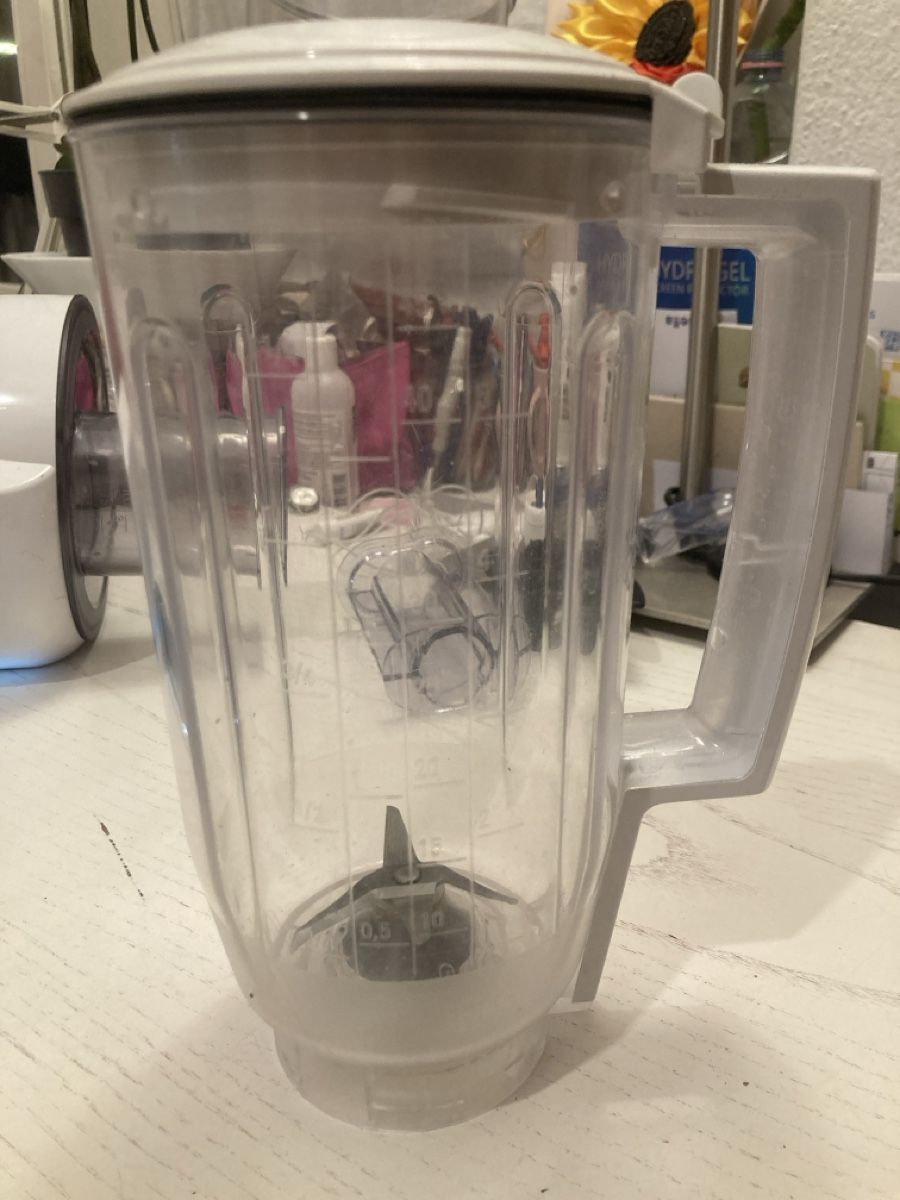 Bosch Küchengeräte: Bosch Kitchen Machine Attachments – Blender & Chopper Set – Gebraucht aus Zürich von sele_x 2