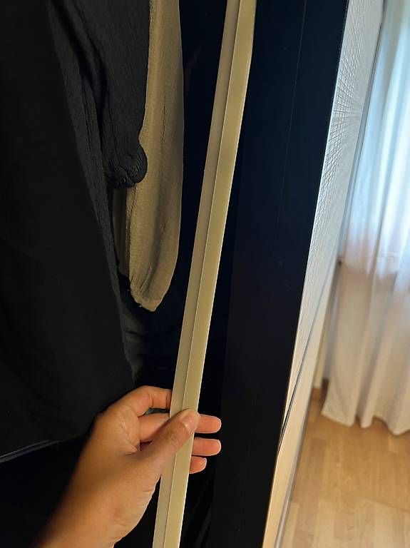Ikea Armadi: PAX Ikea Schrank mit Schiebetüren – Usato da Zürich venduto da Miiau101 3