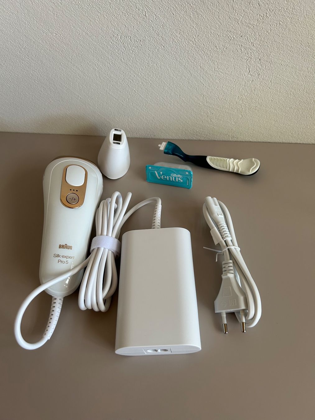 Braun Epilatori: Braun Silk-Expert Pro 5 IPL Haarentferner – Nuovo (secondo la descrizione) da Bottenwil venduto da Joker730 1