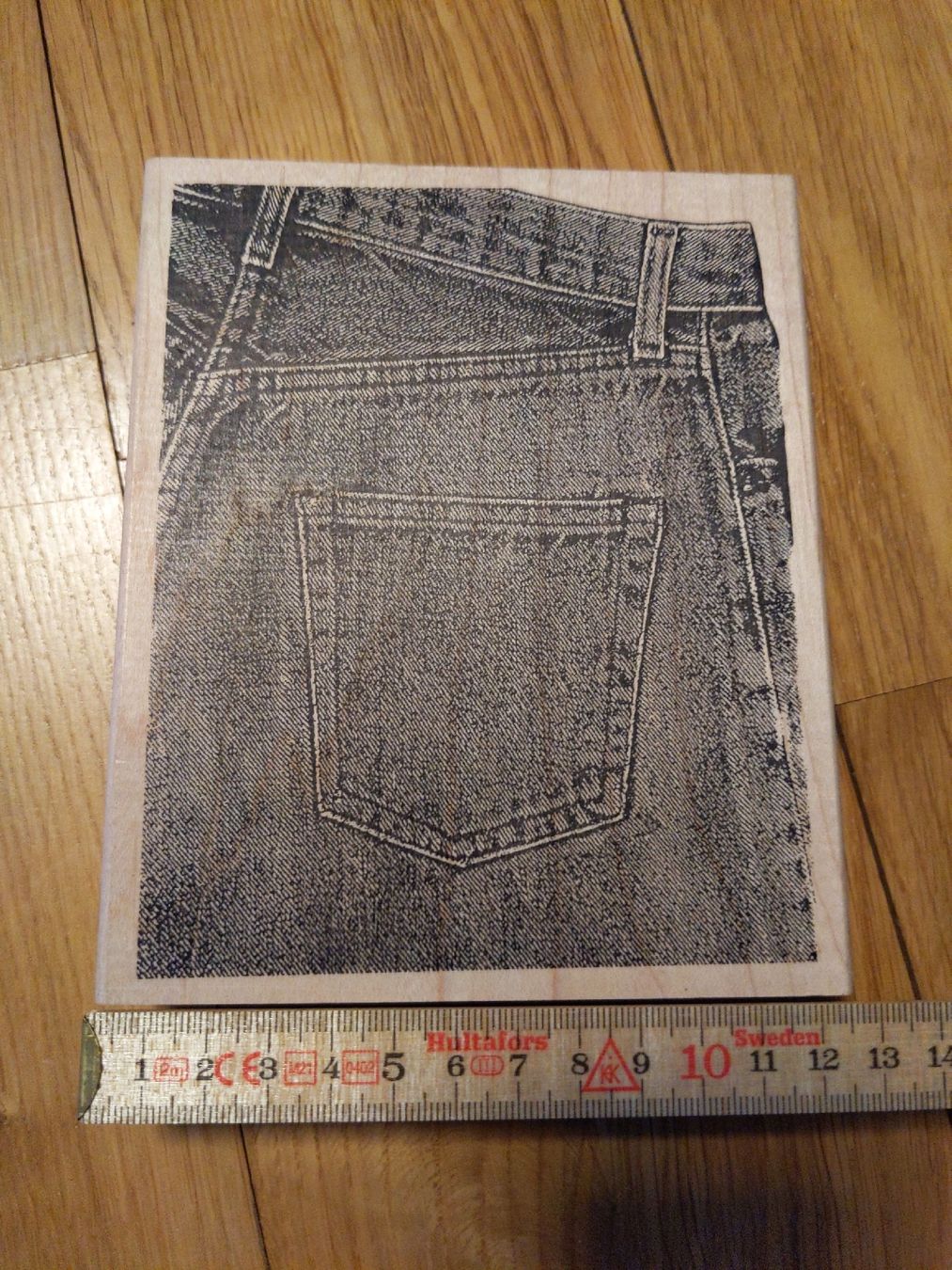 Stempel: Jeans Hosen Stempel, Holzstempel – Gebraucht aus Oberhasli von Joe_ahoi