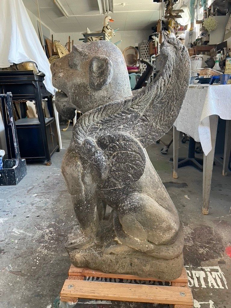 Skulpturen & Statuen: Tempelwächter – Gebraucht aus Forch von ESELSTEIN 1