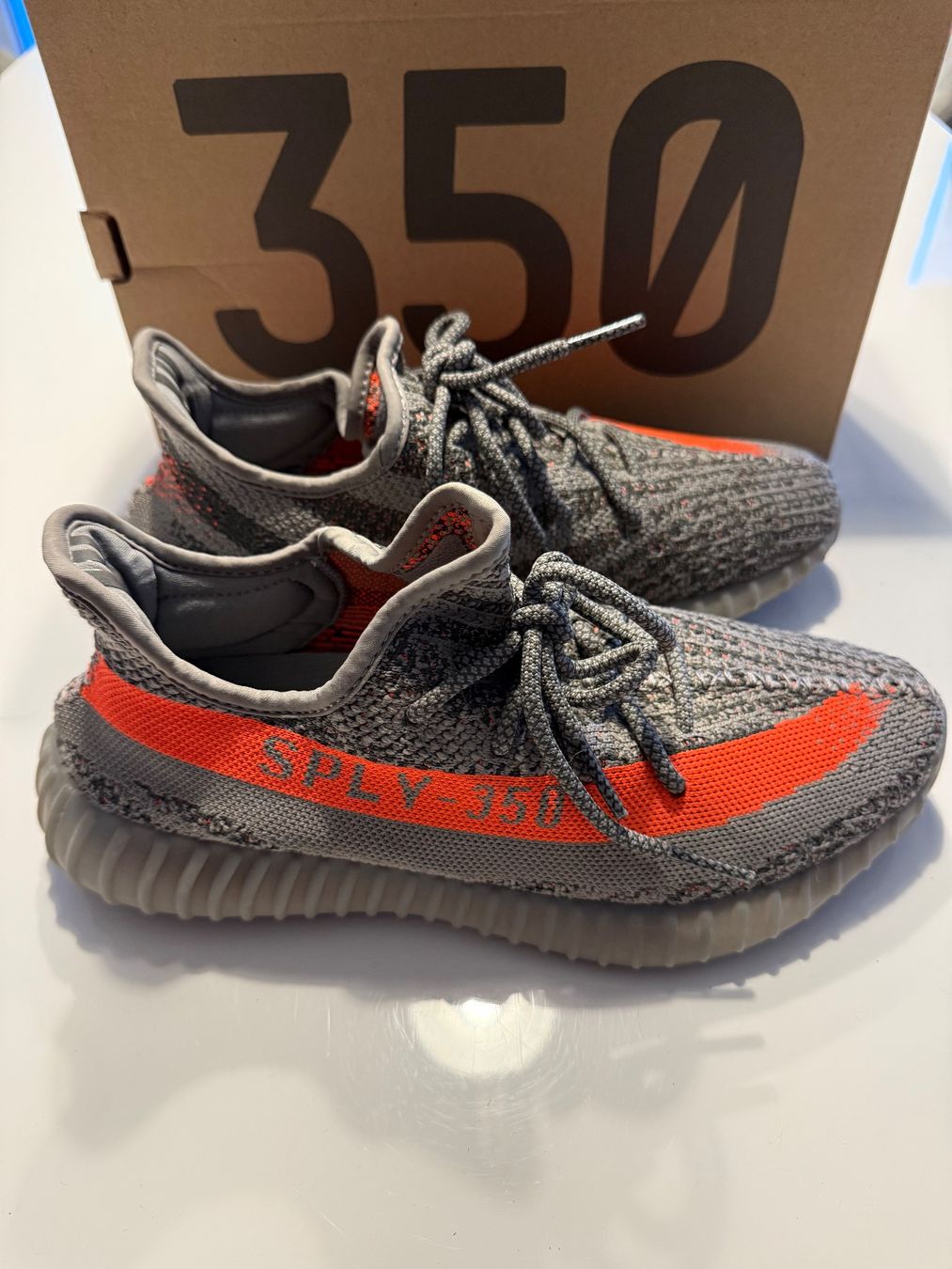 Adidas Scarpe da uomo: YEEZY BOOST 350 V2 – Usato da Bienne venduto da CarlosOliveira