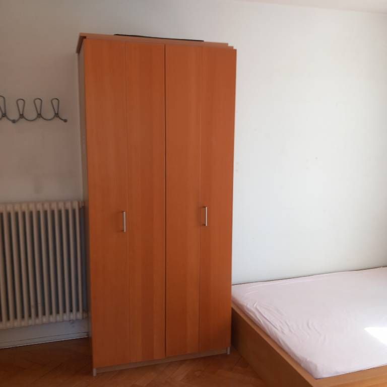 Armadi: Armoire Ikea – Usato da Lausanne venduto da mth01