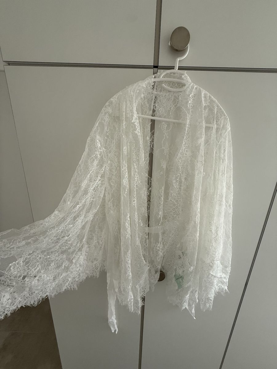 Internationale Kunst: Kimono aus Spitze Neu – Neu und originalverpackt aus Gebenstorf von sdent 3