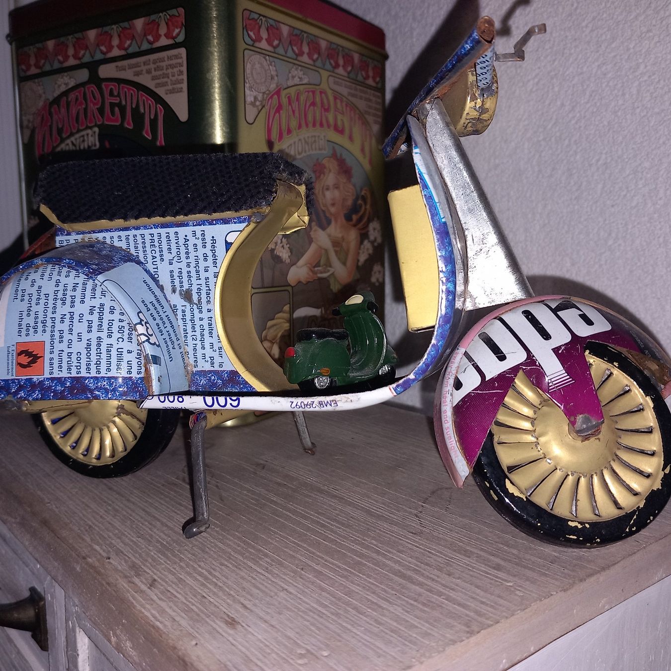 Vespa Modellbausätze & Standmodelle: Deko Vespa Model Blech /Vintage  Italien – Gebraucht aus Aegerten von gismolini 1