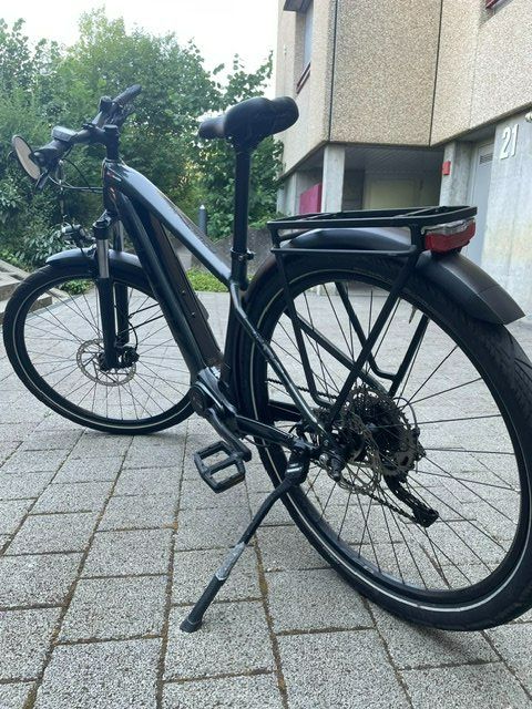 Trek Biciclette: Trek Powerfly 4.0 E-Bike – Usato da Ittigen venduto da bodycross-01
