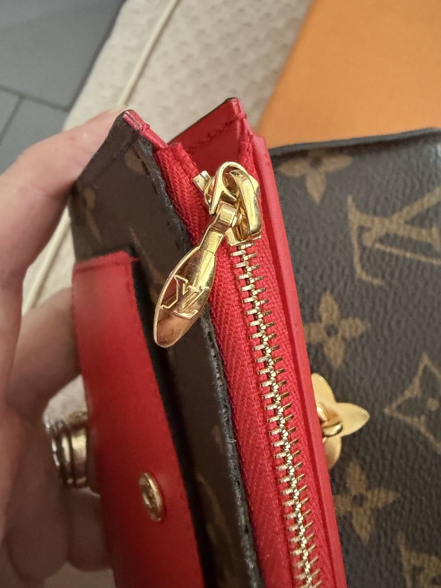 Louis Vuitton Portemonnaie: Louis Vuitton wallet Flower – Gebraucht aus Allschwil von Figidindia 2