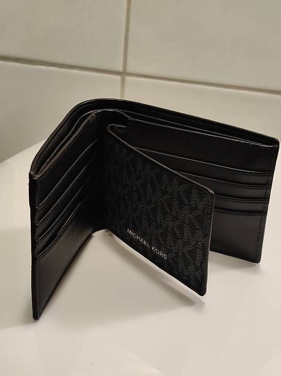 Michael Kors Brieftaschen: Michael Kors Portemonnaie – Neu (gemäss Beschreibung) aus Andermatt von Bhagwan 1