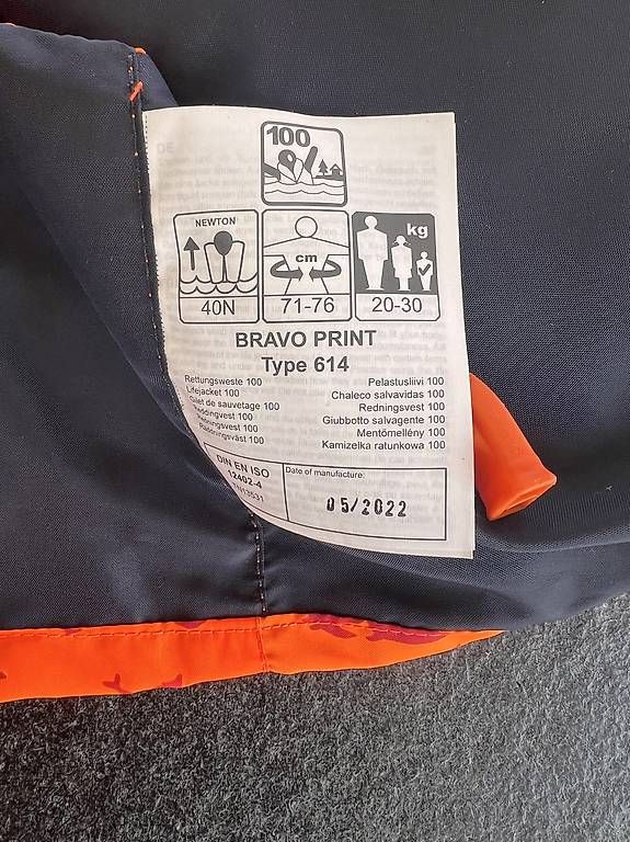Schwimmwesten: Secumar Kinder-Rettungsweste 20-30kg – Gebraucht aus Thal von maesi86 2