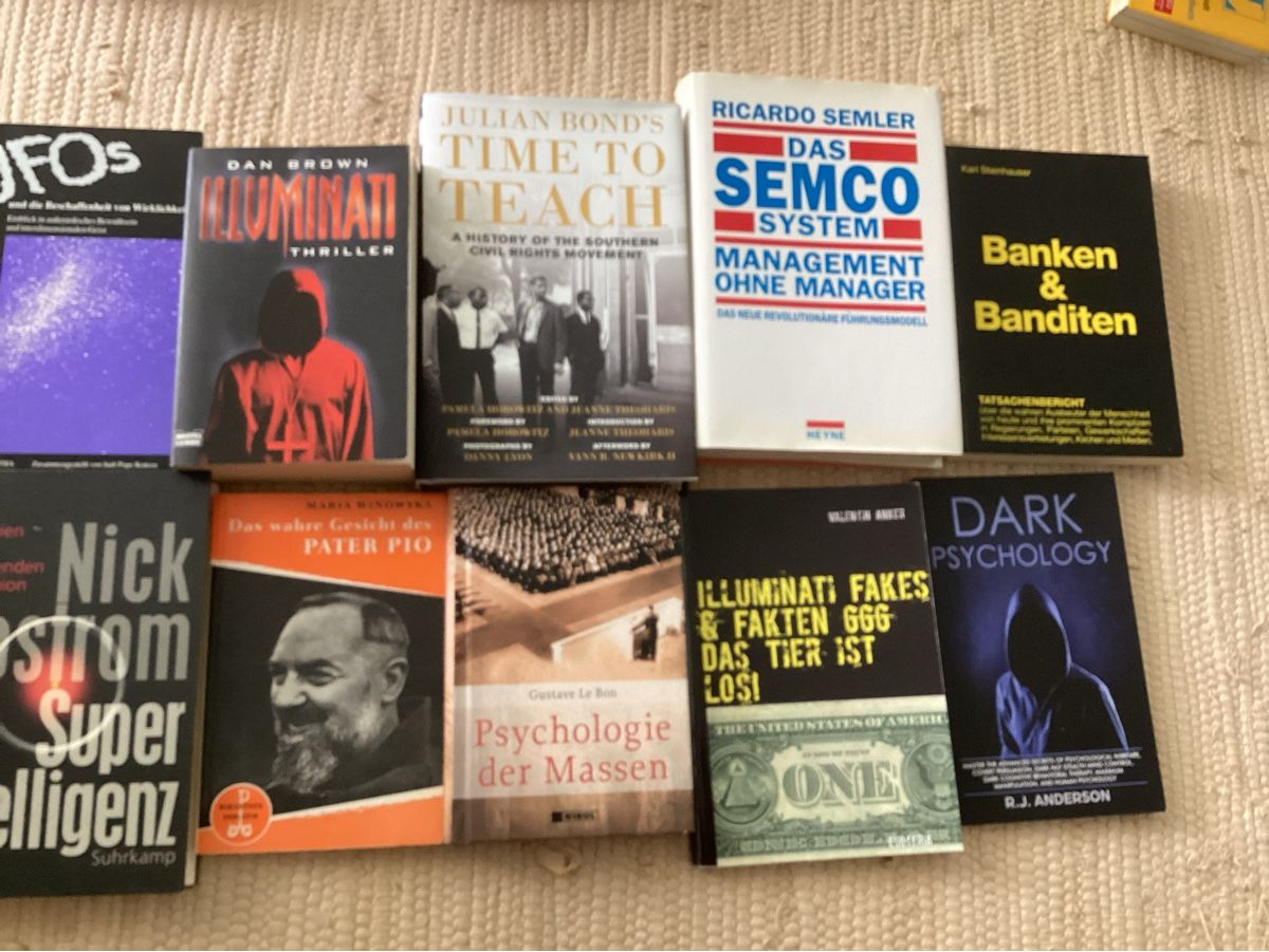 Libri: Diverse Bücher – Usato da Unterlunkhofen venduto da Beko80 1